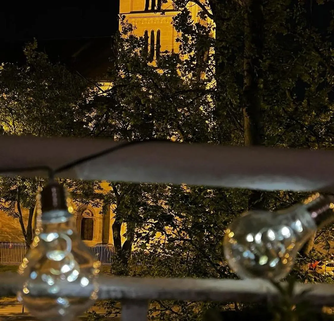 West Budapest Apartman