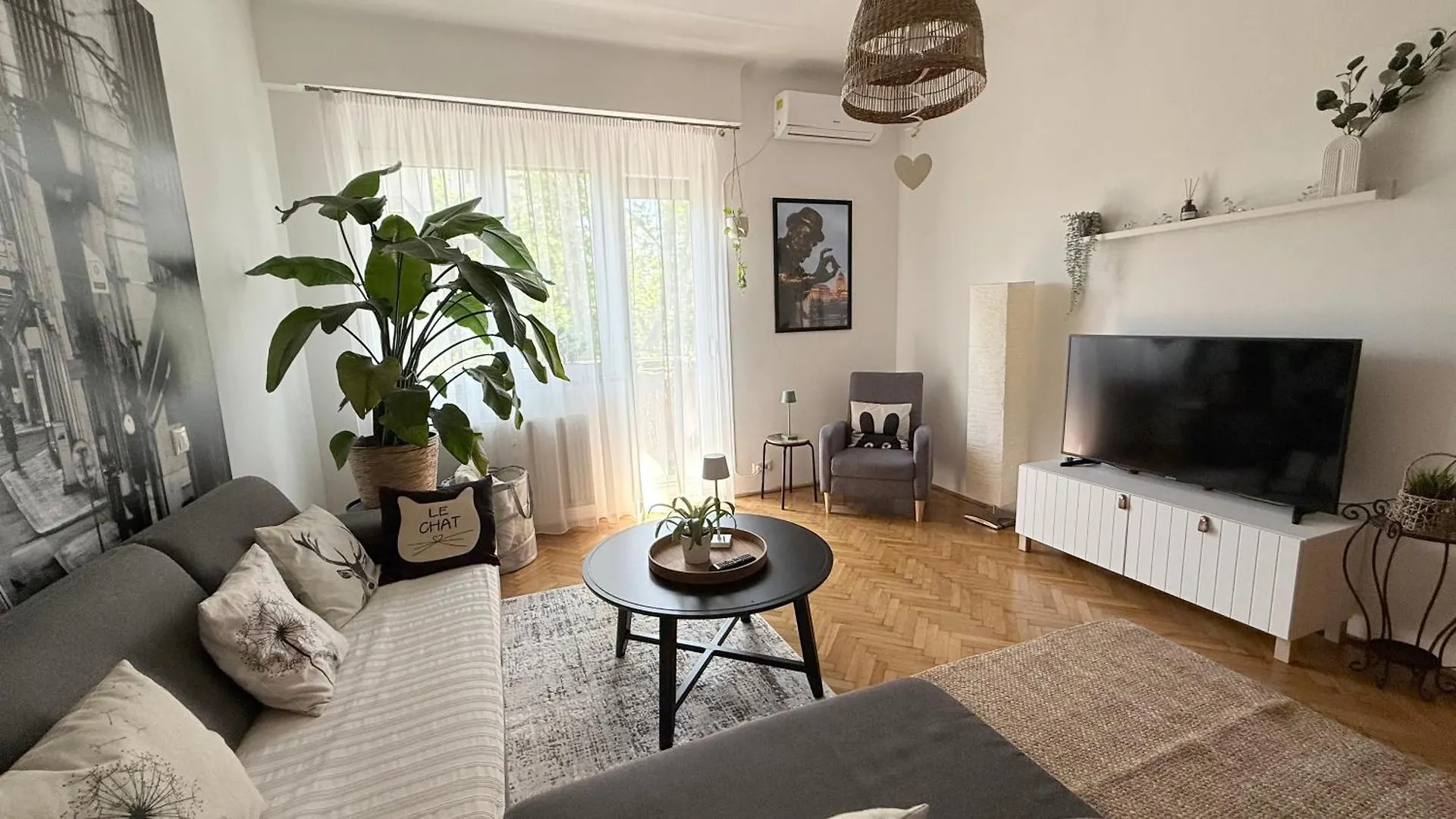 West Budapest Apartman
