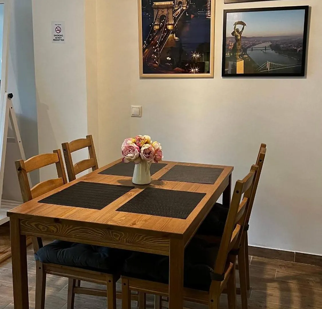Apartamento West Budapest Apartman Hungría
